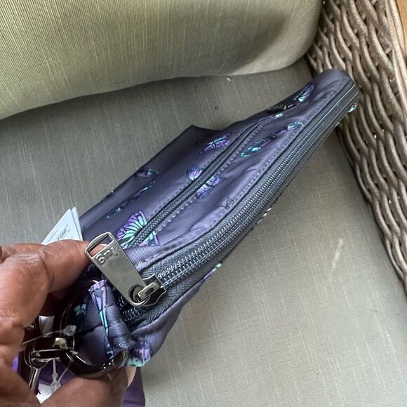 Lug Flare Butterfly Concord Crossbody Bag - Picture 4 of 12